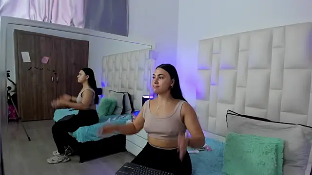 Ariana rouse online show from 05/09/26, 04:12
