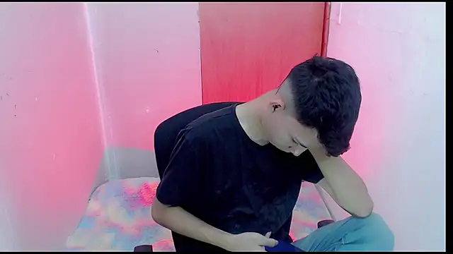 Alexxx lov online show from 02/04/25, 12:33