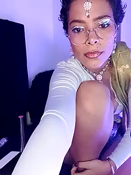 Snapshot of AnaChernova chatting on 01/26/25, 12:05 AnaChernova online show from 01/26/25, 12:05
