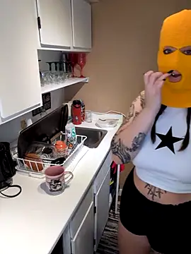 goblingirl888 online show from 10/04/25, 12:19