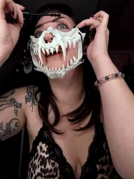 goblingirl888 online show from 11/06/25, 06:47