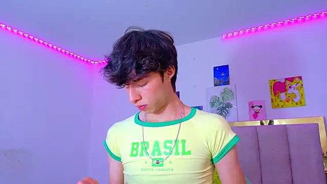 Juanmres online show from 06/18/26, 10:03