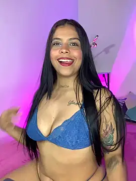 Snapshot of Emily_rivera78 chatting on 01/26/25, 03:06 Emily rivera78 online show from 01/26/25, 03:06