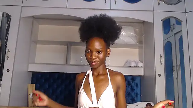 YoungDiva69 online show from 02/15/25, 12:26