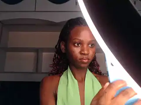 YoungDiva69 online show from 03/22/25, 08:04