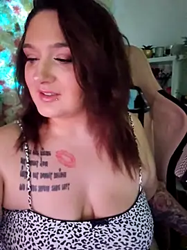 Jinyxx3 online show from 10/12/25, 07:18