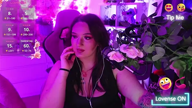 Jinyxx3 online show from 12/01/25, 04:34