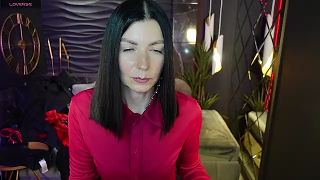 MonicaCheerful online show from 02/12/25, 09:20