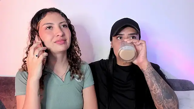 Snapshot of my_melody chatting on 01/18/26, 04:16 my melody online show from 01/18/26, 04:16