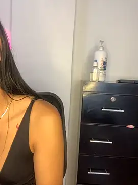 Miss karol online show from 10/25/25, 06:13