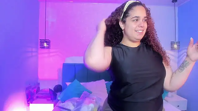 ninna curly online show from 11/12/25, 04:02