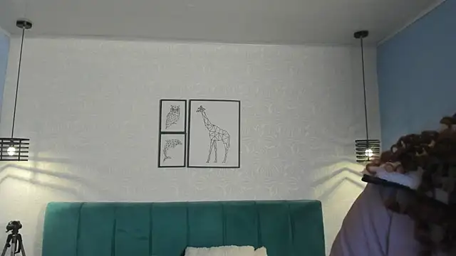 ninna curly online show from 04/29/26, 04:05