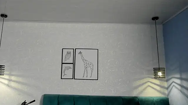 ninna curly online show from 06/17/26, 03:53