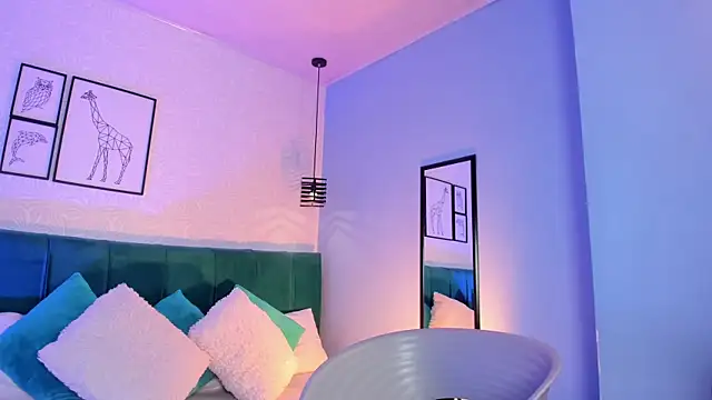 ninna curly online show from 06/29/26, 10:15