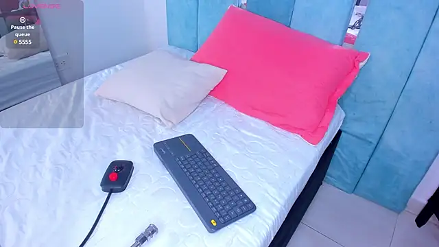 AlexxaSmall online show from 03/11/25, 11:44