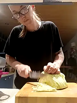 Astrid-Gilbert online show from 02/10/25, 04:14