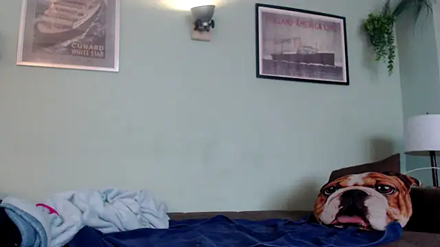 Astrid-Gilbert online show from 02/15/25, 01:27