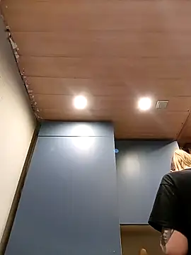 Astrid-Gilbert online show from 02/15/25, 04:34