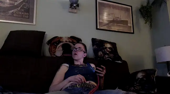 Astrid-Gilbert online show from 03/01/25, 06:11