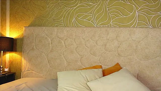 Snapshot of MillaBlis chatting on 02/13/26, 08:05 MillaBlis online show from 02/13/26, 08:05