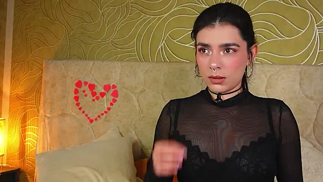 Snapshot of MillaBlis chatting on 02/21/26, 06:53 MillaBlis online show from 02/21/26, 06:53