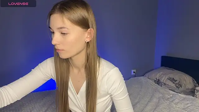 Snapshot of maria_plaudice chatting on 03/06/25, 03:13 maria plaudice online show from 03/06/25, 03:13