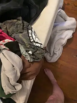 Johndxgnjxz online show from 04/13/26, 04:23