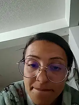 bri ali online show from 02/02/25, 01:23