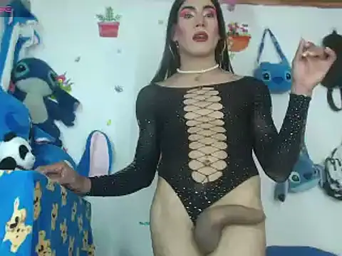 Snapshot of sexy_nicoll_hot chatting on 02/17/25, 10:03 sexy nicoll hot online show from 02/17/25, 10:03