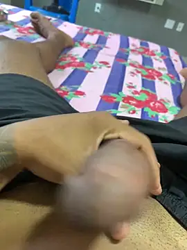 Snapshot of emitee7 chatting on 02/27/26, 07:36 emitee7 online show from 02/27/26, 07:36