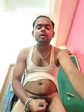 guavam65 online show from 10/05/25, 07:56