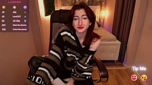 Snapshot of Violet_Moreau chatting on 03/13/26, 08:59 Violet Moreau online show from 03/13/26, 08:59