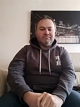 Snapshot of Pourleplasirs chatting on 02/21/25, 12:39 Pourleplasirs online show from 02/21/25, 12:39