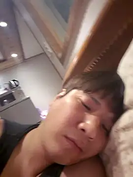 Tyyyggjju online show from 11/24/25, 09:36