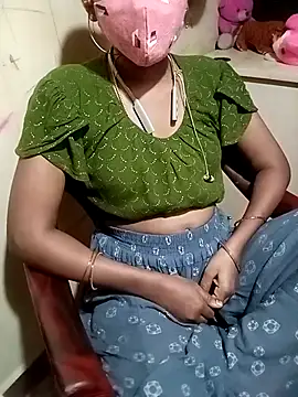Snapshot of Tamil_roja17 chatting on 02/24/25, 05:09 Tamil roja17 online show from 02/24/25, 05:09