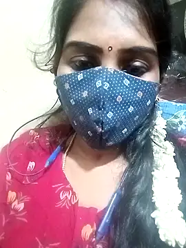 Snapshot of Tamil_roja17 chatting on 03/18/25, 07:53 Tamil roja17 online show from 03/18/25, 07:53
