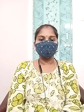 Snapshot of Tamil_roja17 chatting on 05/05/26, 01:02 Tamil roja17 online show from 05/05/26, 01:02