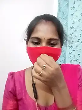 Snapshot of Tamil_roja17 chatting on 05/09/26, 06:07 Tamil roja17 online show from 05/09/26, 06:07