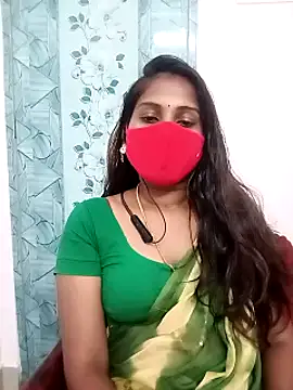 Snapshot of Tamil_roja17 chatting on 05/23/26, 05:01 Tamil roja17 online show from 05/23/26, 05:01