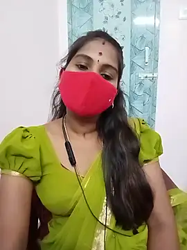 Snapshot of Tamil_roja17 chatting on 06/12/26, 05:17 Tamil roja17 online show from 06/12/26, 05:17