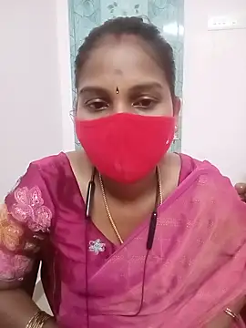 Snapshot of Tamil_roja17 chatting on 06/17/26, 01:19 Tamil roja17 online show from 06/17/26, 01:19