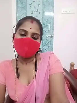 Snapshot of Tamil_roja17 chatting on 06/17/26, 04:19 Tamil roja17 online show from 06/17/26, 04:19
