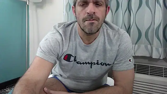 Troyt87 online show from 11/23/25, 06:13