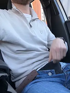 Snapshot of bullyboyy chatting on 03/17/25, 09:01 bullyboyy online show from 03/17/25, 09:01