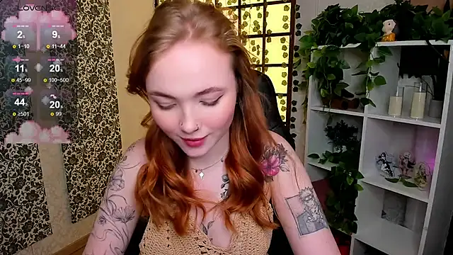 Maya Light online show from 02/28/25, 08:31