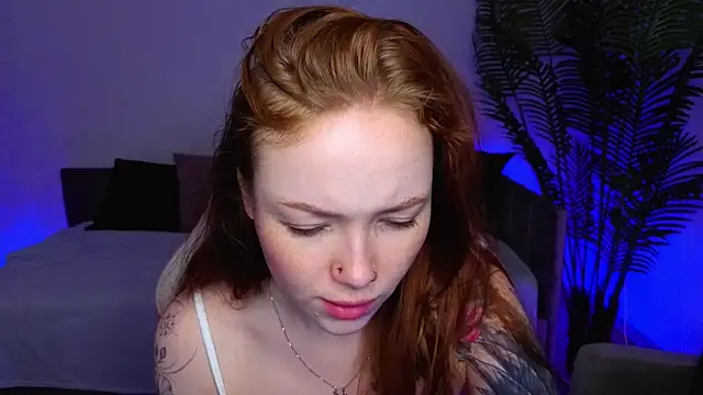 Maya Light online show from 04/29/26, 02:04