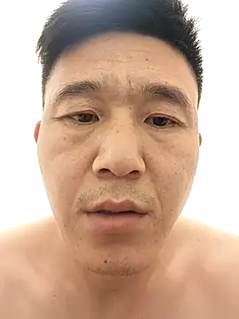 Snapshot of wadmma chatting on 10/30/25, 03:52 wadmma online show from 10/30/25, 03:52