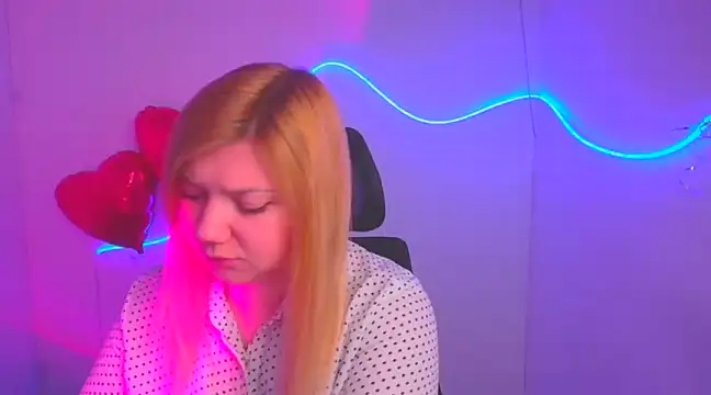 Lola moree online show from 03/07/25, 07:19