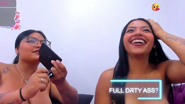 Snapshot of Valery-Saray-Full chatting on 02/04/25, 03:57 Valery-Saray-Full online show from 02/04/25, 03:57