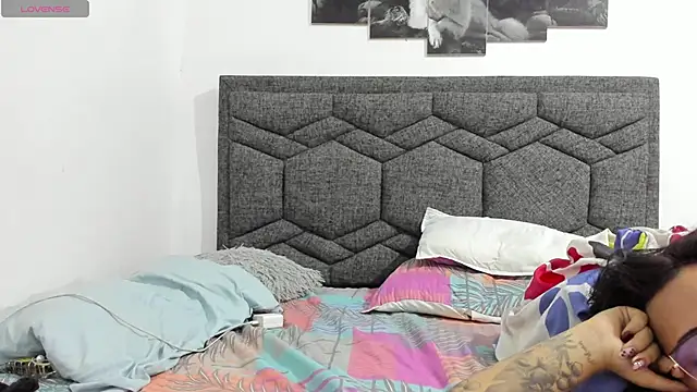 Snapshot of Edith_Miranda chatting on 10/03/25, 01:02 Edith Miranda online show from 10/03/25, 01:02